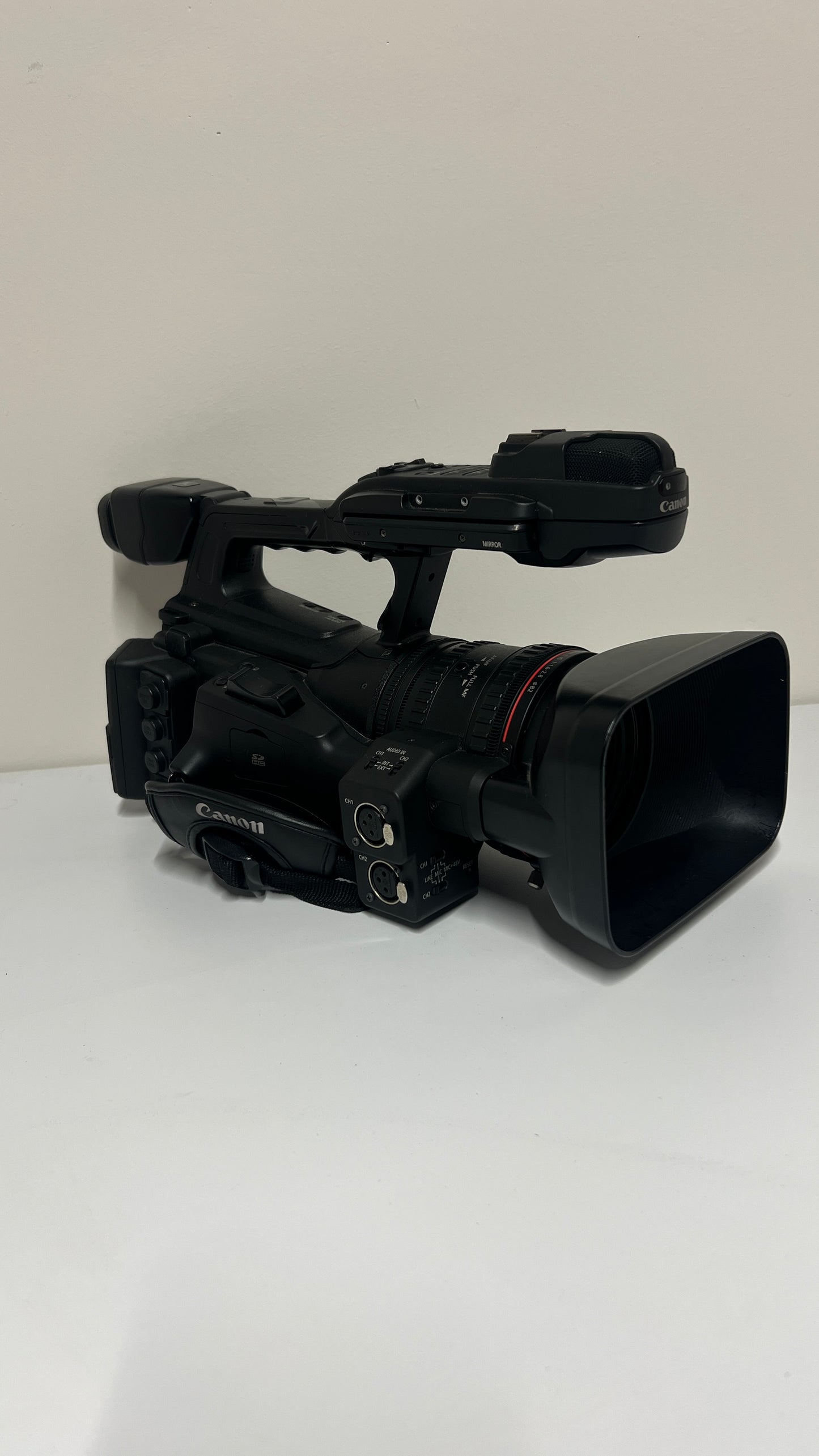 Used Canon XF305