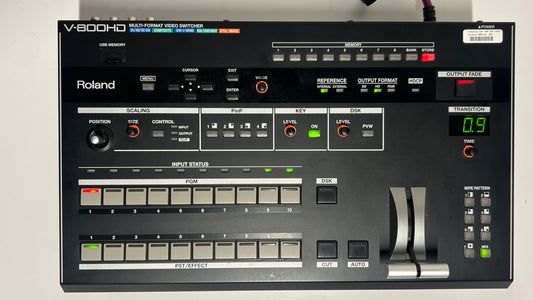 Roland V800